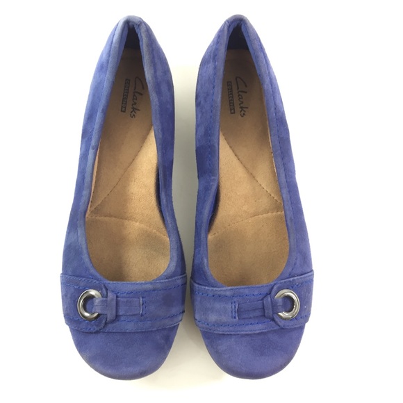 clarks flats blue